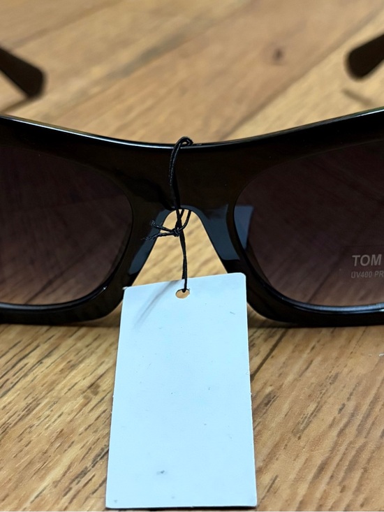 Tom Ford Black Frame Sunglasses with Dark Gradient Lenses main image 4